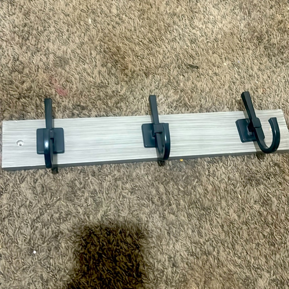 Home hanger/hat hanger